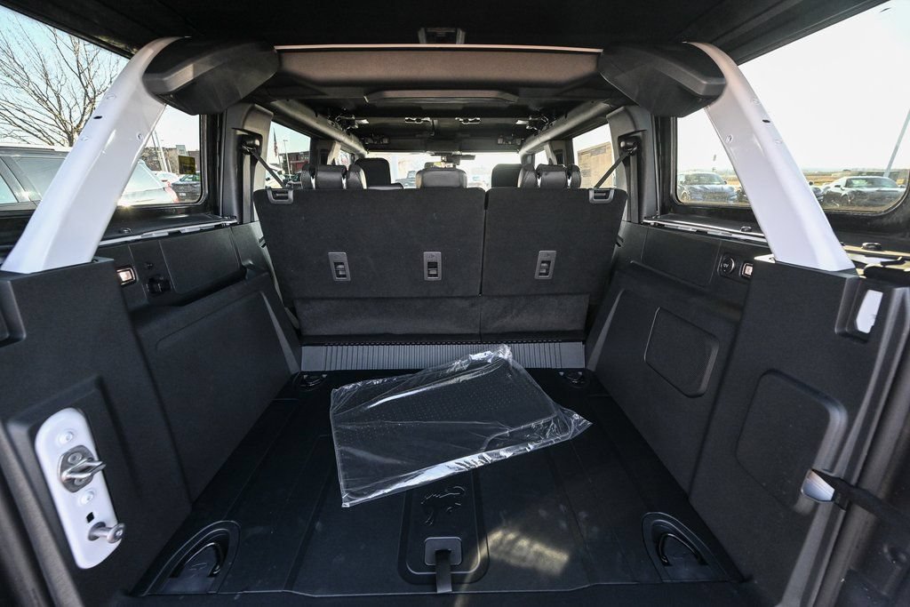 New 2025 Ford Bronco Badlands AWD/4WD image 14