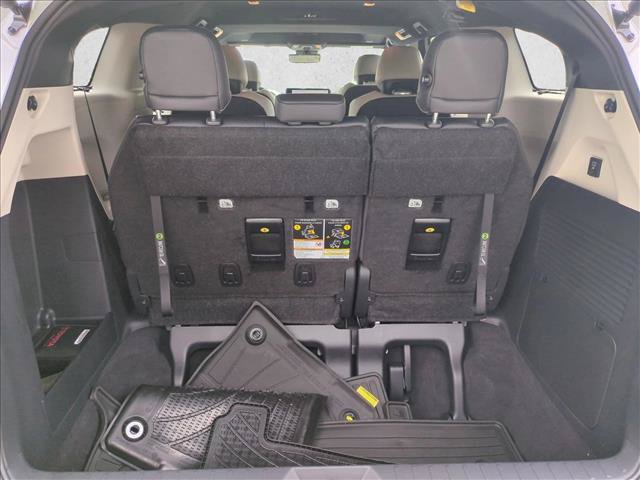 Used 2026 Toyota Sienna Limited AWD/4WD image 6