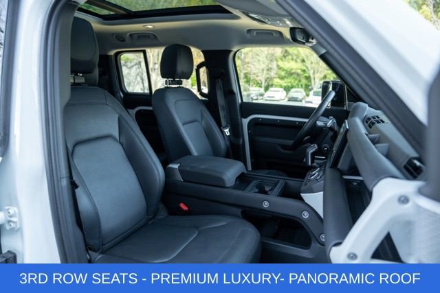 Used 2024 Land Rover Defender 130 S image 43