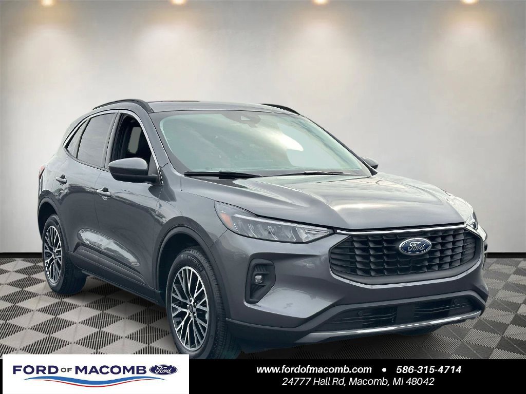 Certified 2023 Ford Escape SE FWD image 1