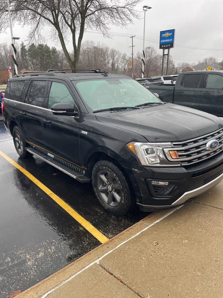 Used 2018 Ford Expedition Max XLT w/ Equipment Group 202A image 4