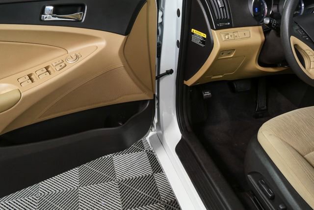 Used 2013 Hyundai Sonata GLS w/ Popular Equipment Pkg image 12