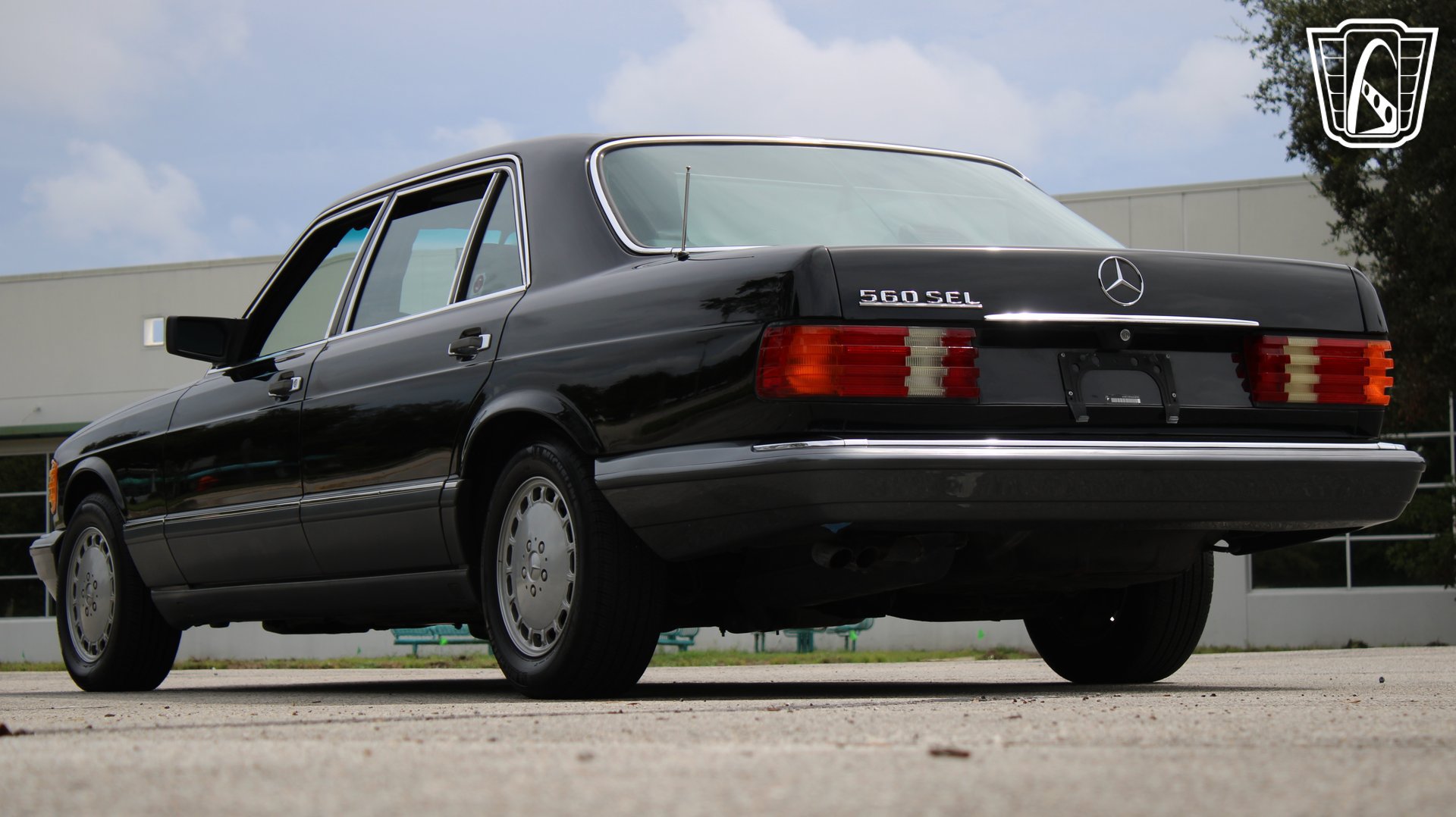 Used 1991 Mercedes-Benz 560 SEL image 11