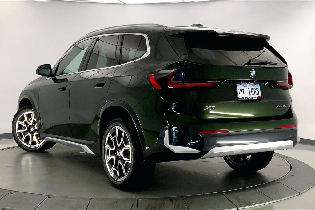 New 2025 BMW X1 xDrive28i w/ Technology Package image 2