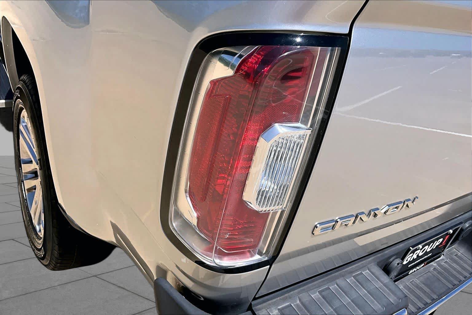 Used 2016 GMC Canyon SLT w/ Driver Alert Package RWD image 29