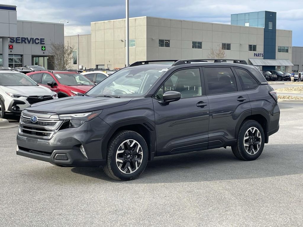 Used 2025 Subaru Forester Premium image 24