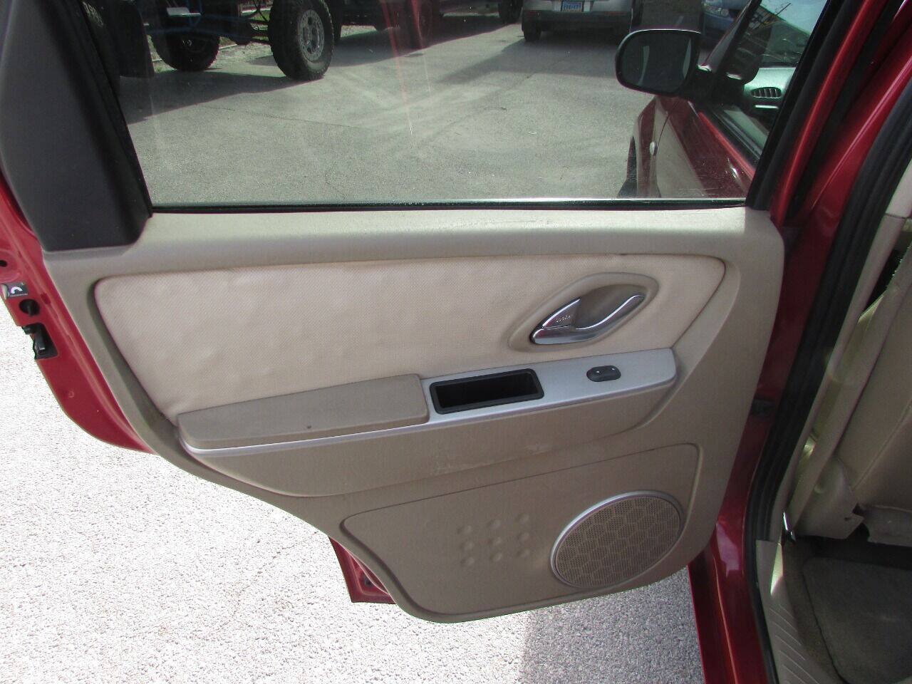 Used 2006 Mercury Mariner 4WD Hybrid image 32