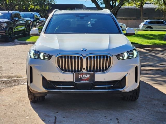 Used 2024 BMW X5 xDrive40i image 11
