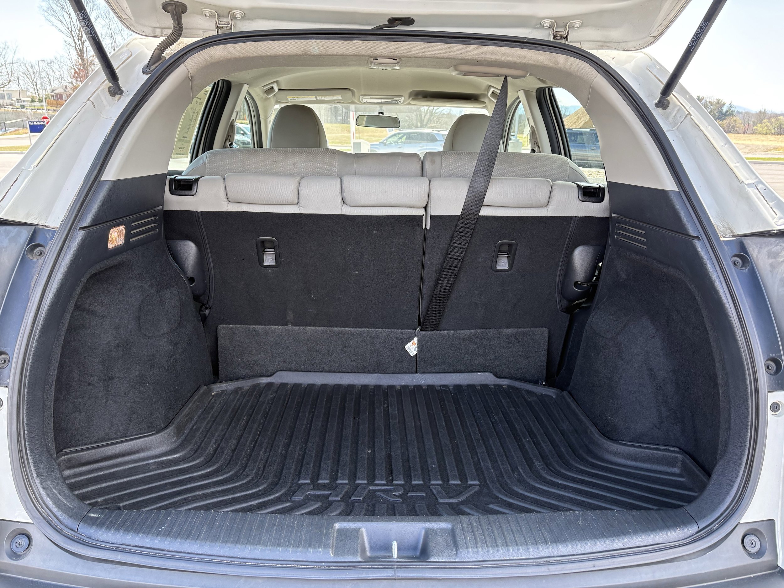 Used 2021 Honda HR-V LX image 12