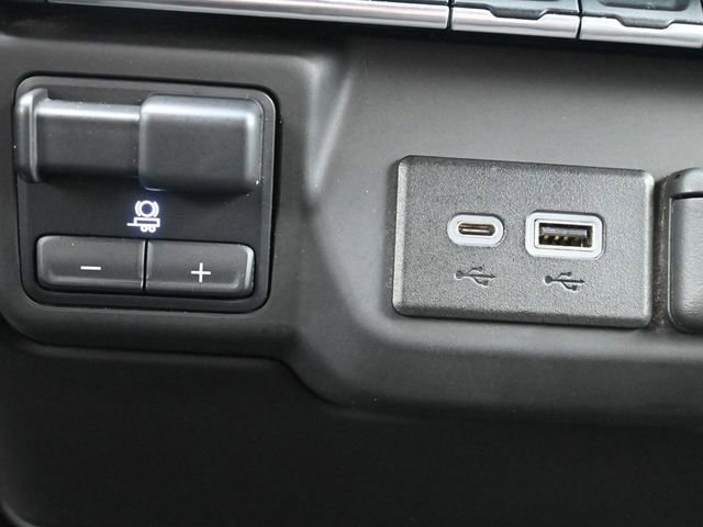 Used 2023 Chevrolet Silverado 2500 Custom w/ Gooseneck/5TH Wheel Package image 28