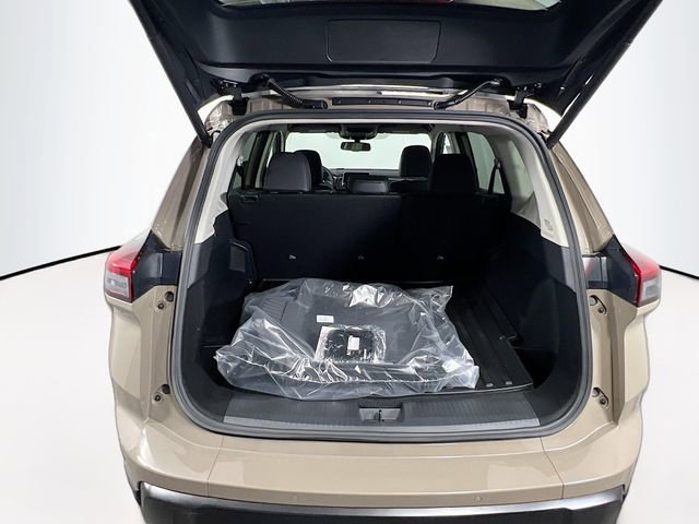 New 2026 Nissan Rogue SV image 24