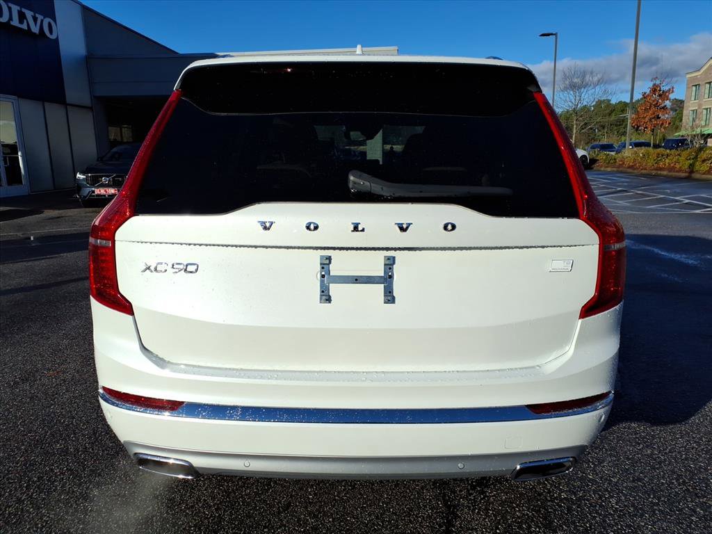 Used 2021 Volvo XC90 T8 Inscription w/ Lounge Package image 4