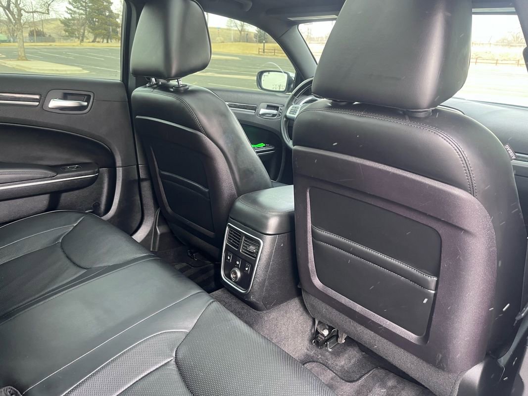 Used 2012 Chrysler 300 C image 26