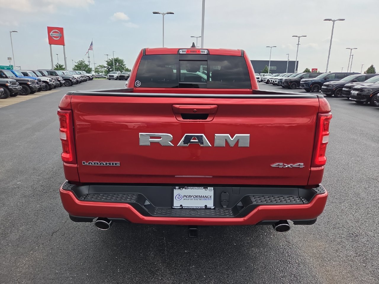 New 2026 RAM 1500 Laramie w/ Sport Appearance Package AWD/4WD image 6