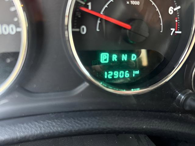 Used 2018 Jeep Wrangler Unlimited Sahara image 15