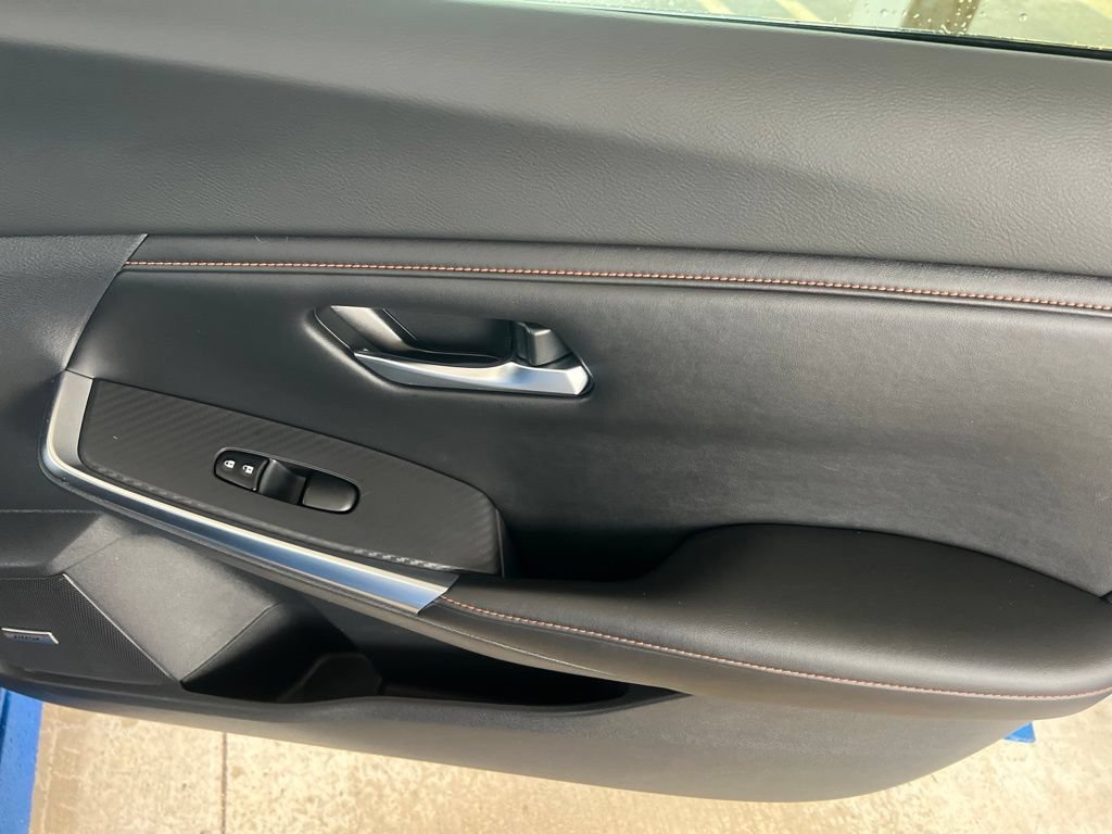Used 2020 Nissan Sentra SR w/ Premium Package FWD image 21