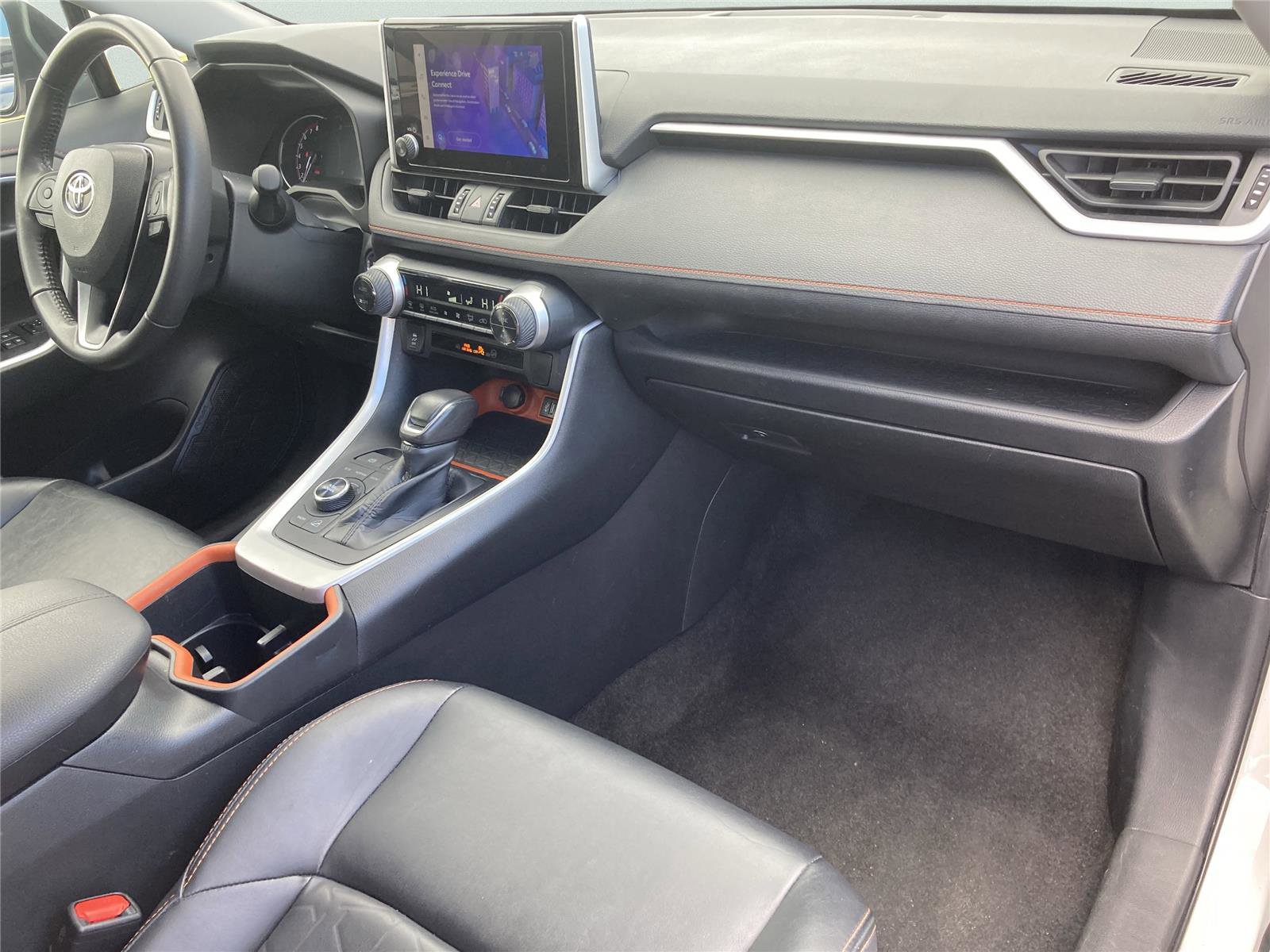 Used 2024 Toyota RAV4 Adventure image 33