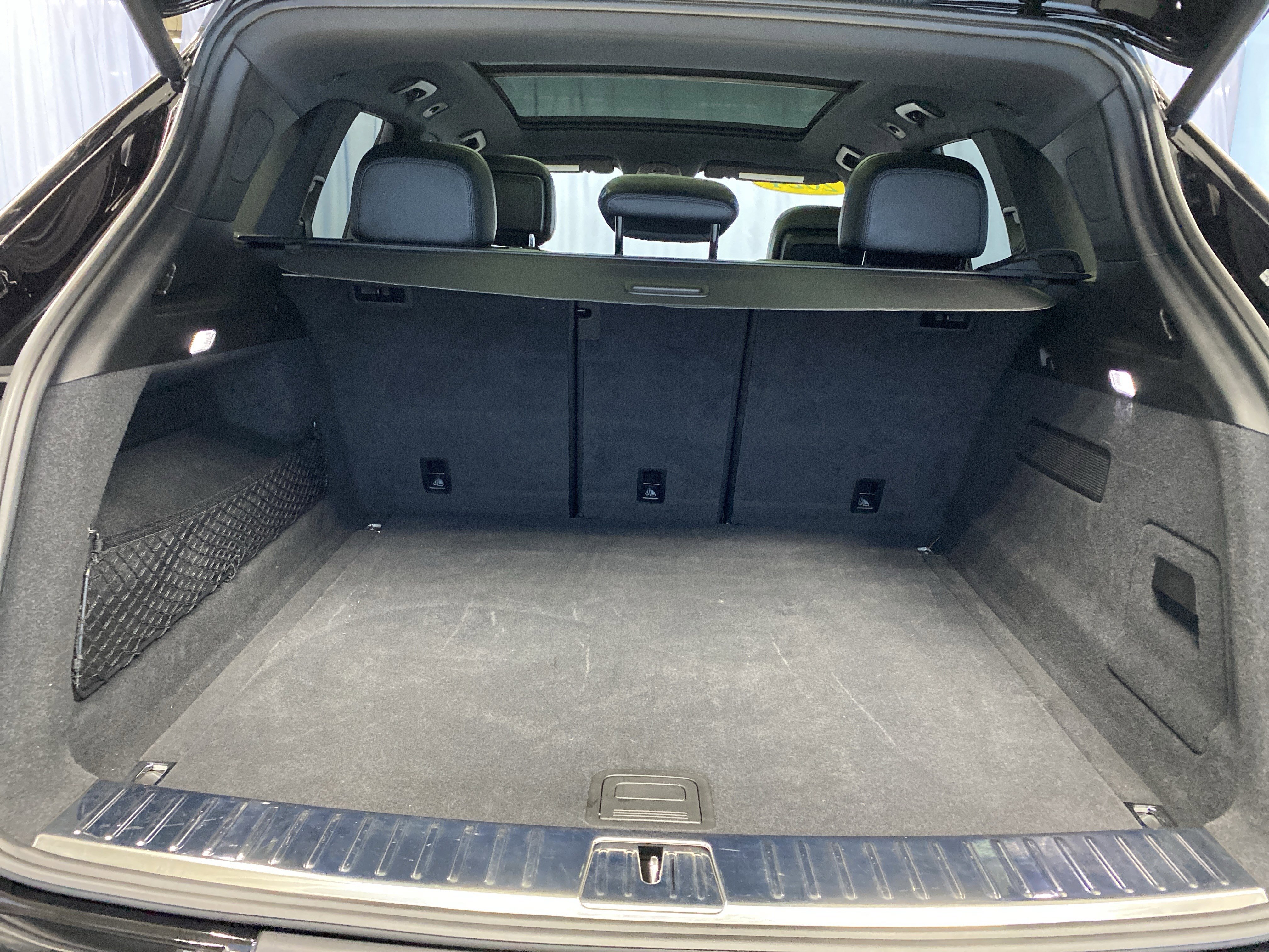 Used 2024 Porsche Cayenne image 37