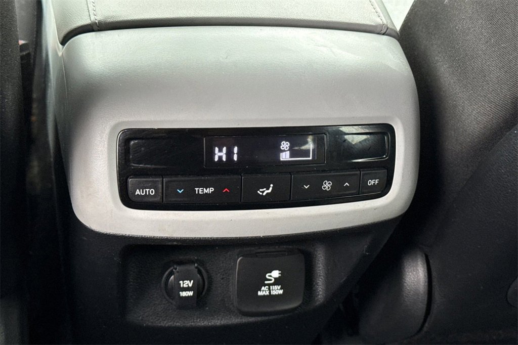 Used 2022 Hyundai Palisade SEL w/ Convenience Package image 18