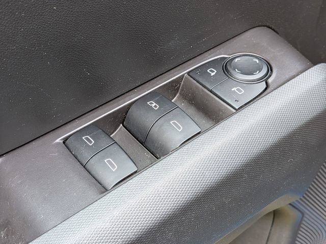 Used 2023 Chevrolet Colorado LT w/ LT Convenience Package II image 14