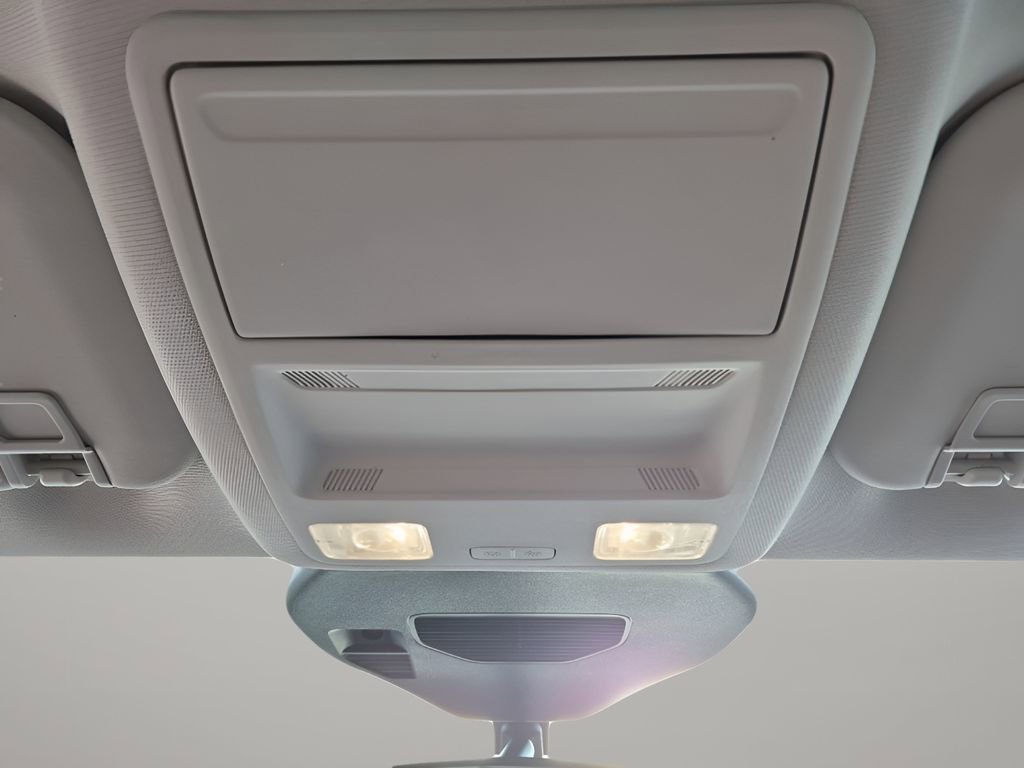 Used 2023 Ford Escape SE image 41