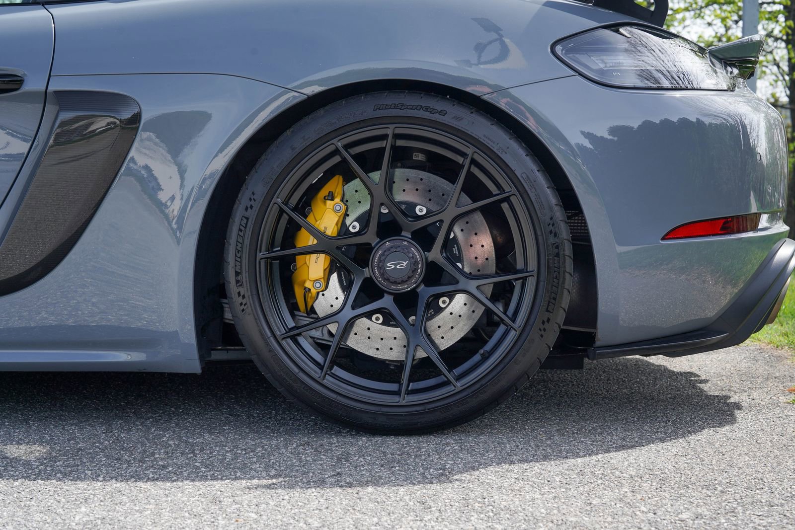 Certified 2023 Porsche 718 Cayman GT4 RS w/ Weissach Package image 12