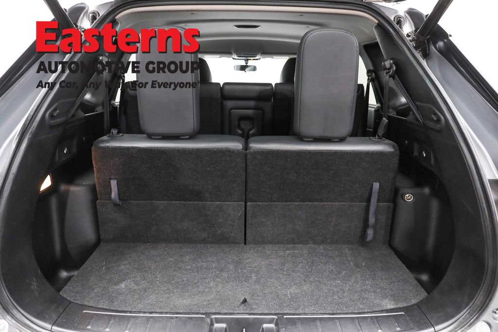 Used 2024 Mitsubishi Outlander SE image 9