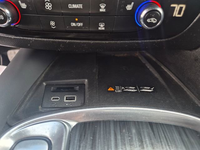 Used 2024 Buick Enclave Essence w/ Experience Buick Package FWD image 30