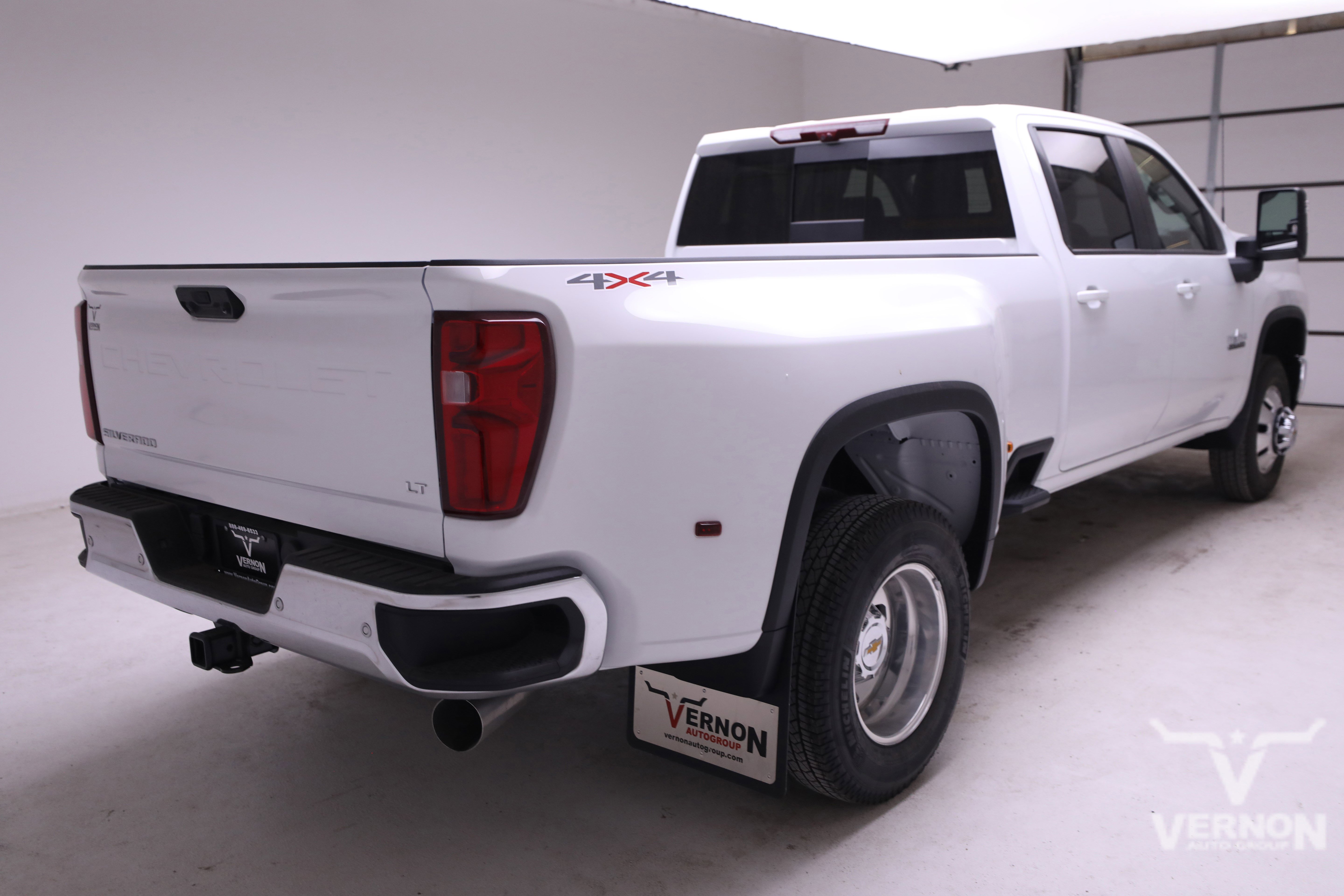 New 2026 Chevrolet Silverado 3500 LT w/ Texas Edition image 5