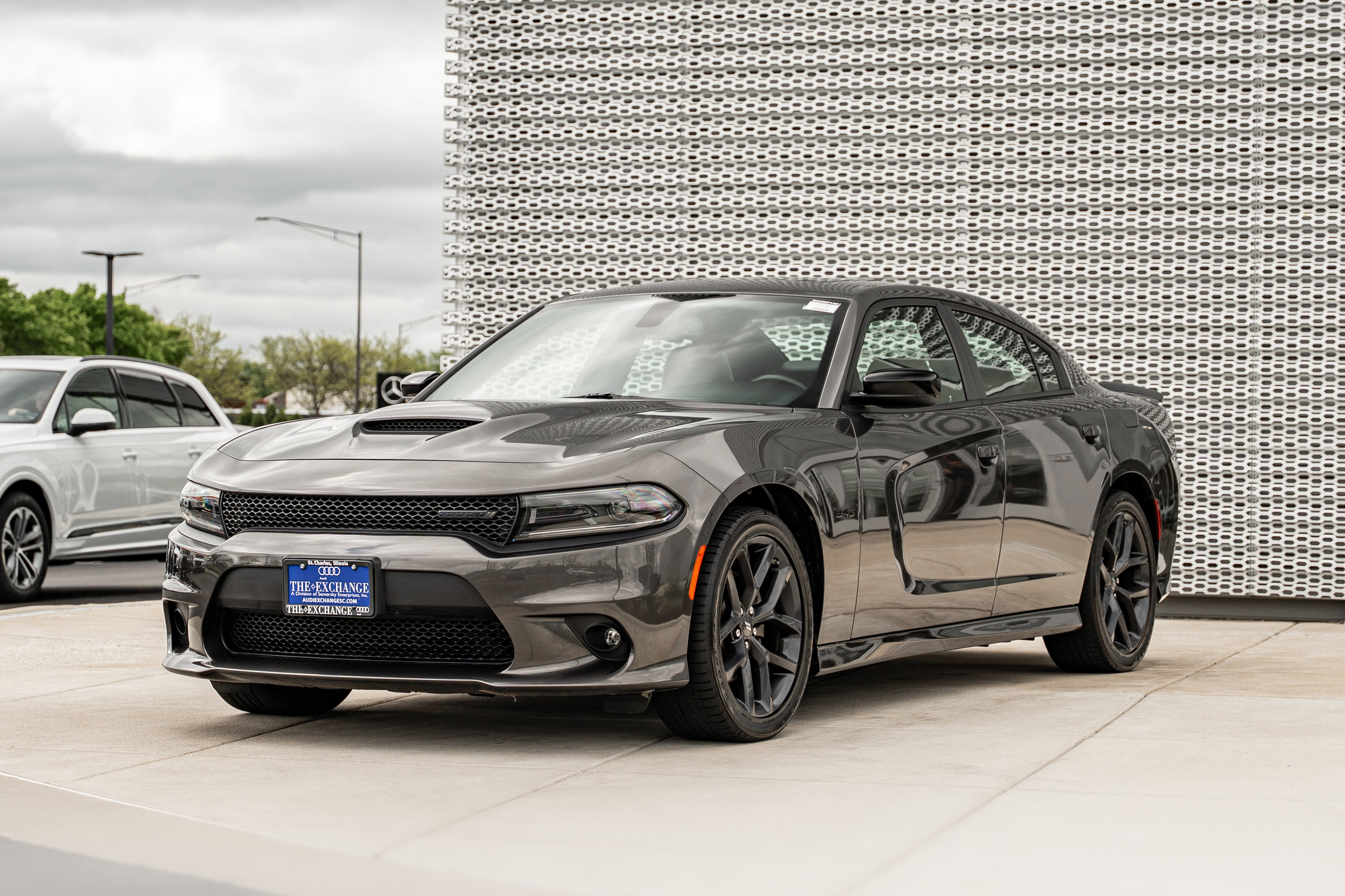 Used 2023 Dodge Charger R/T w/ Plus Group RWD image 7