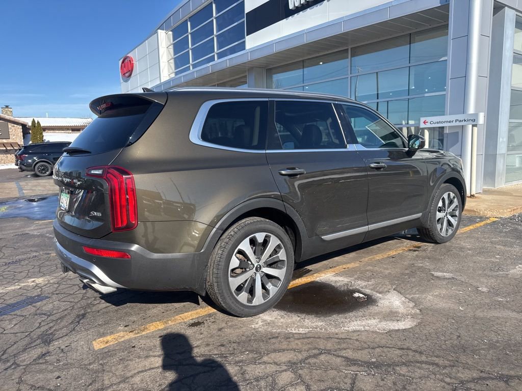 Used 2020 Kia Telluride S w/ S 8 Passenger Seating Package image 17