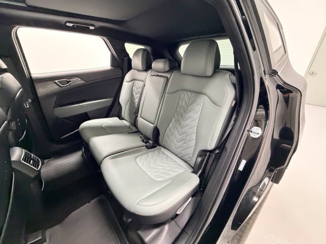 Used 2025 Kia Sportage X-Line w/ Premium Package AWD/4WD image 22