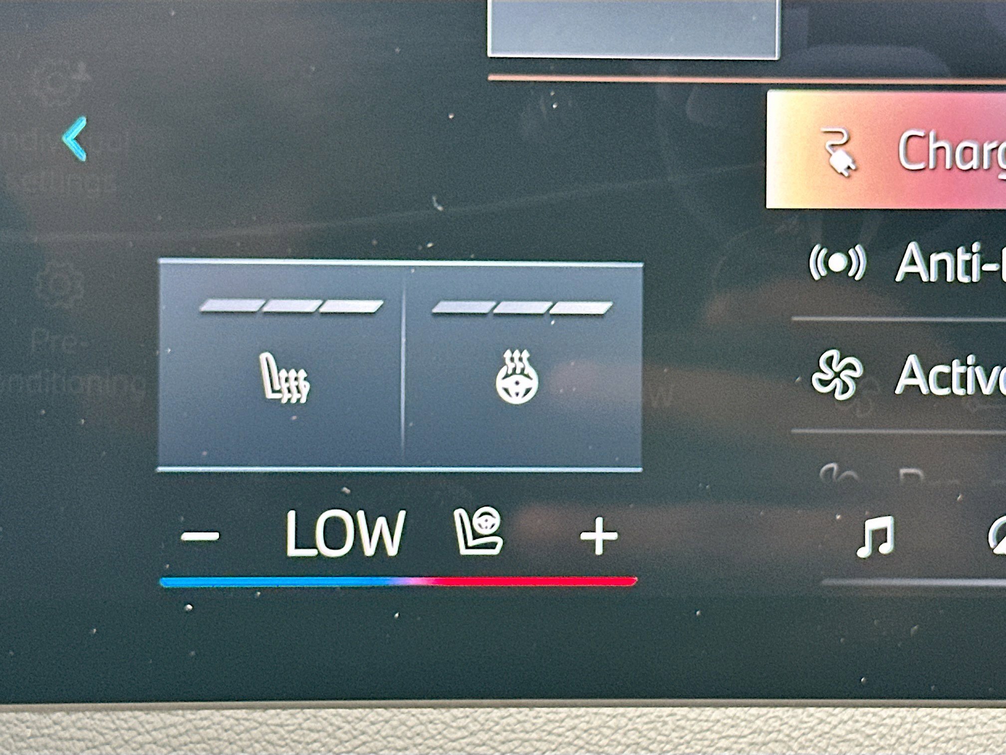 Certified 2025 BMW iX xDrive50 image 21