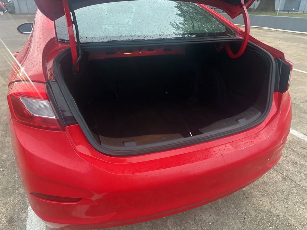 Used 2018 Chevrolet Cruze LT w/ LT Fleet Convenience Package image 15