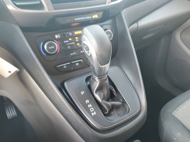 Used 2020 Ford Transit Connect XL FWD image 19
