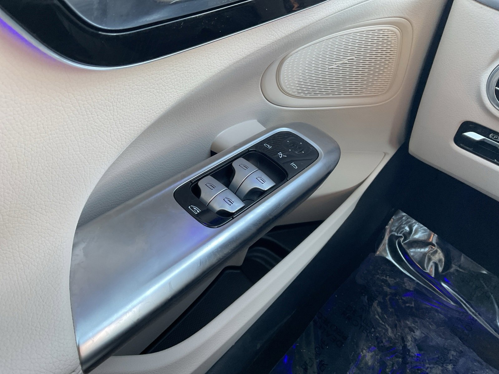 Used 2023 Mercedes-Benz C 300 4MATIC Sedan image 27