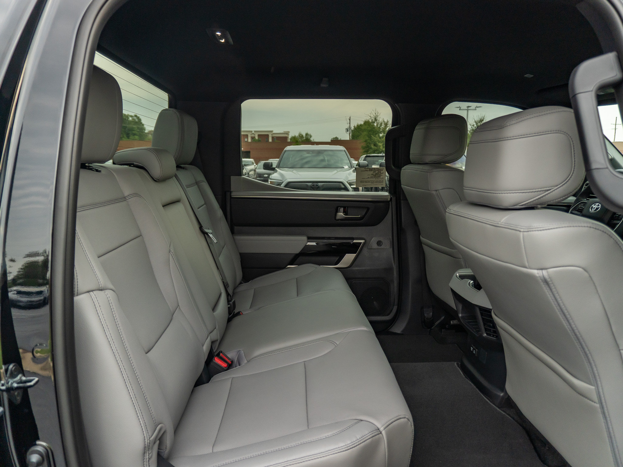 New 2026 Toyota Tundra Limited AWD/4WD image 17