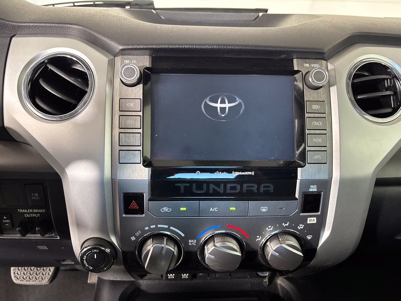 Used 2021 Toyota Tundra SR5 w/ Trail Edition AWD/4WD image 17
