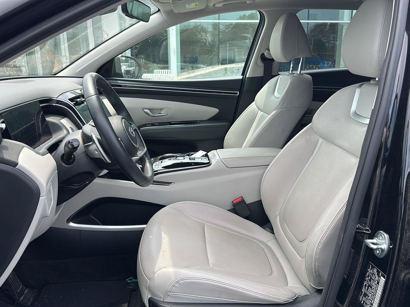 Used 2023 Hyundai Tucson Limited AWD/4WD image 9