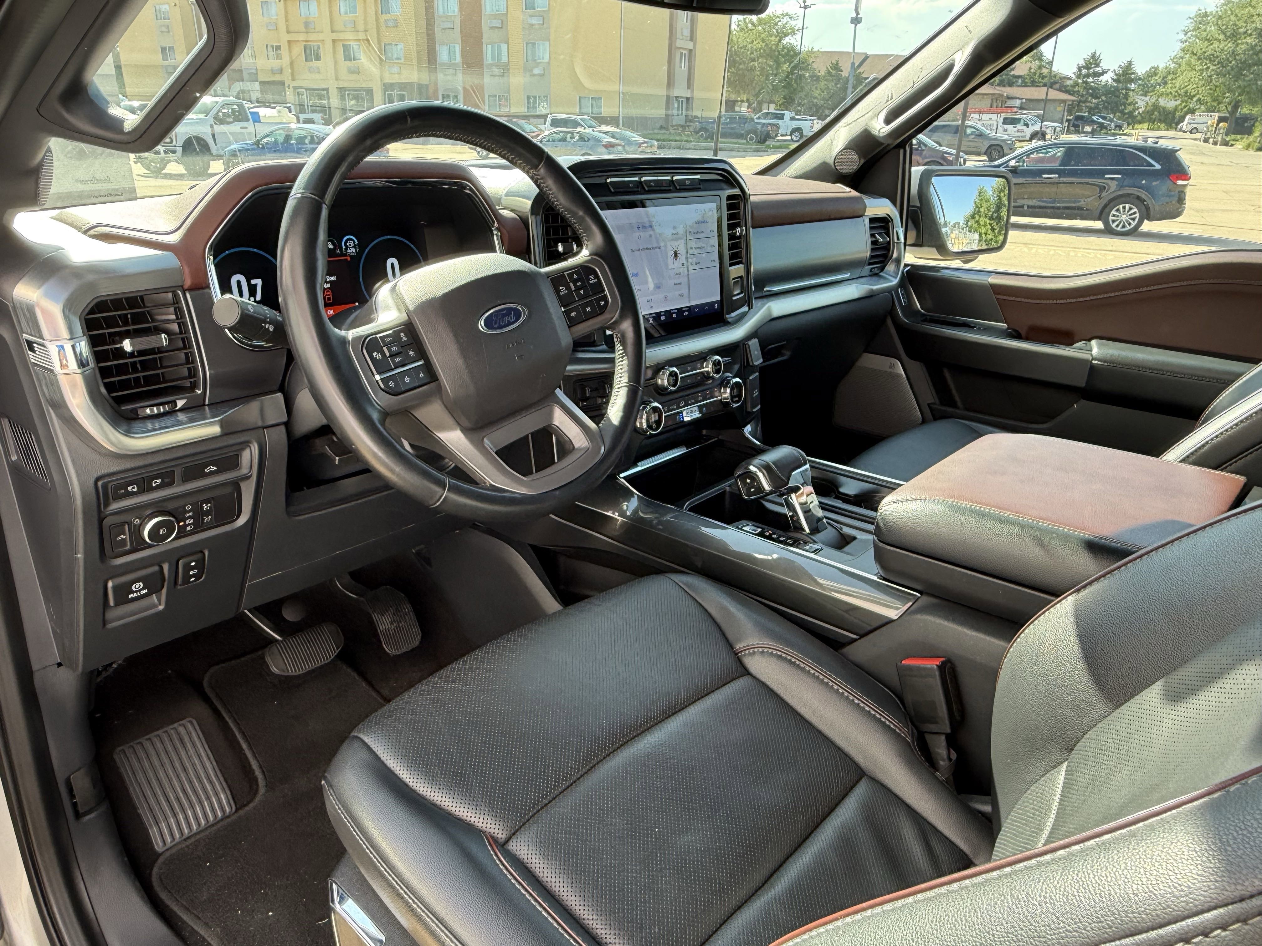 Used 2021 Ford F150 Lariat image 10