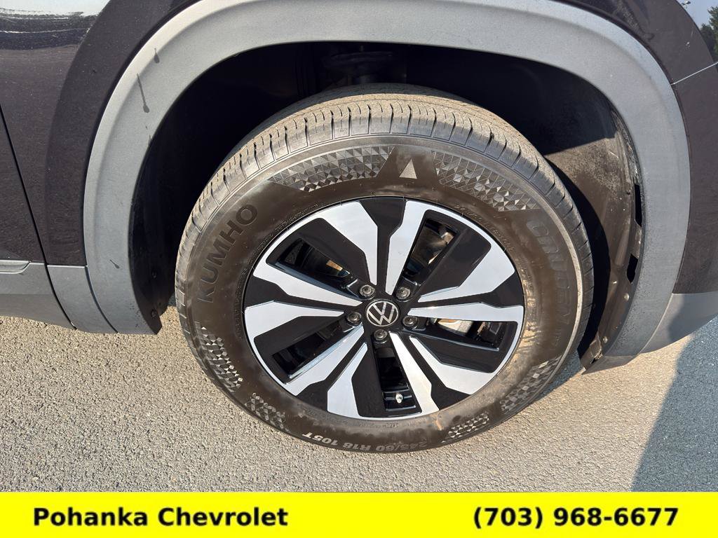 Used 2024 Volkswagen Atlas SE AWD/4WD image 28