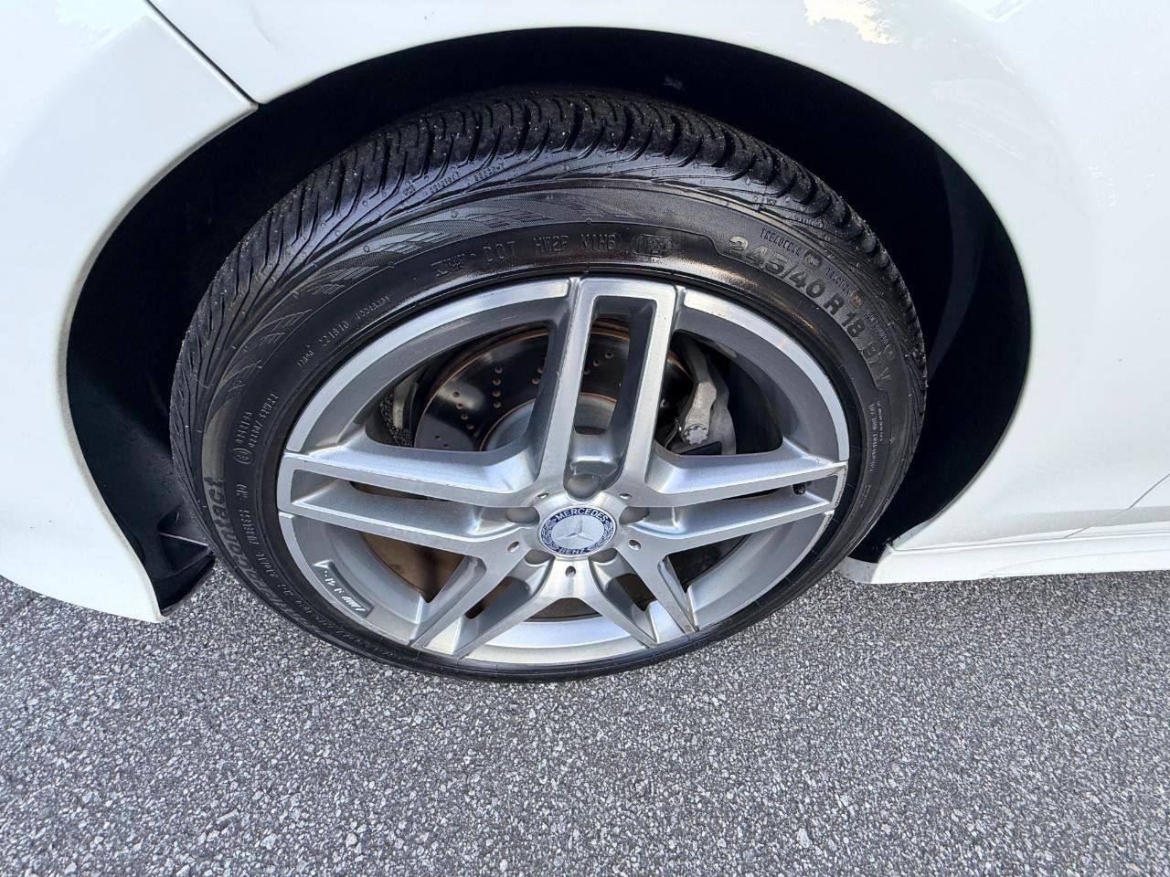Used 2014 Mercedes-Benz E 350 Sedan image 28