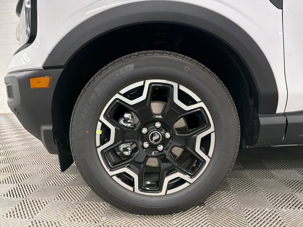 New 2025 Ford Bronco Sport Outer Banks w/ Outer Banks Tech Package+ image 13