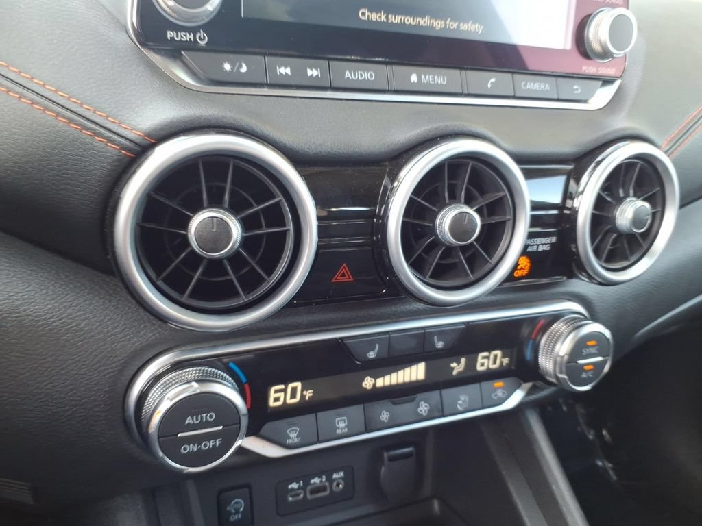 Certified 2025 Nissan Sentra SR FWD image 17