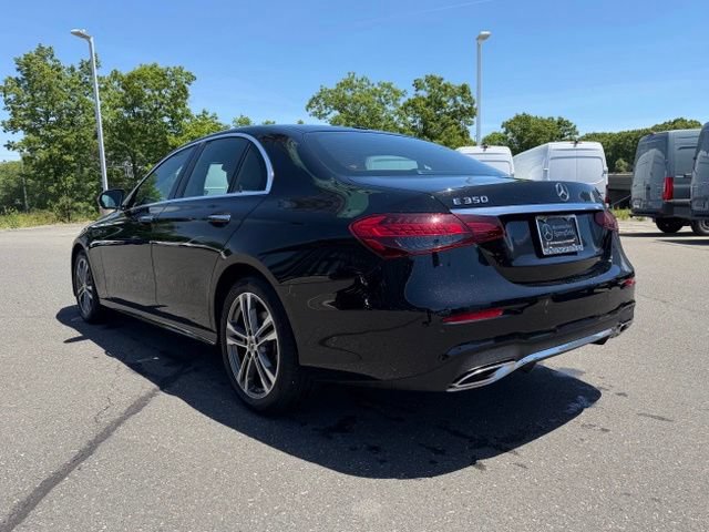 Used 2023 Mercedes-Benz E 350 4MATIC Sedan image 5