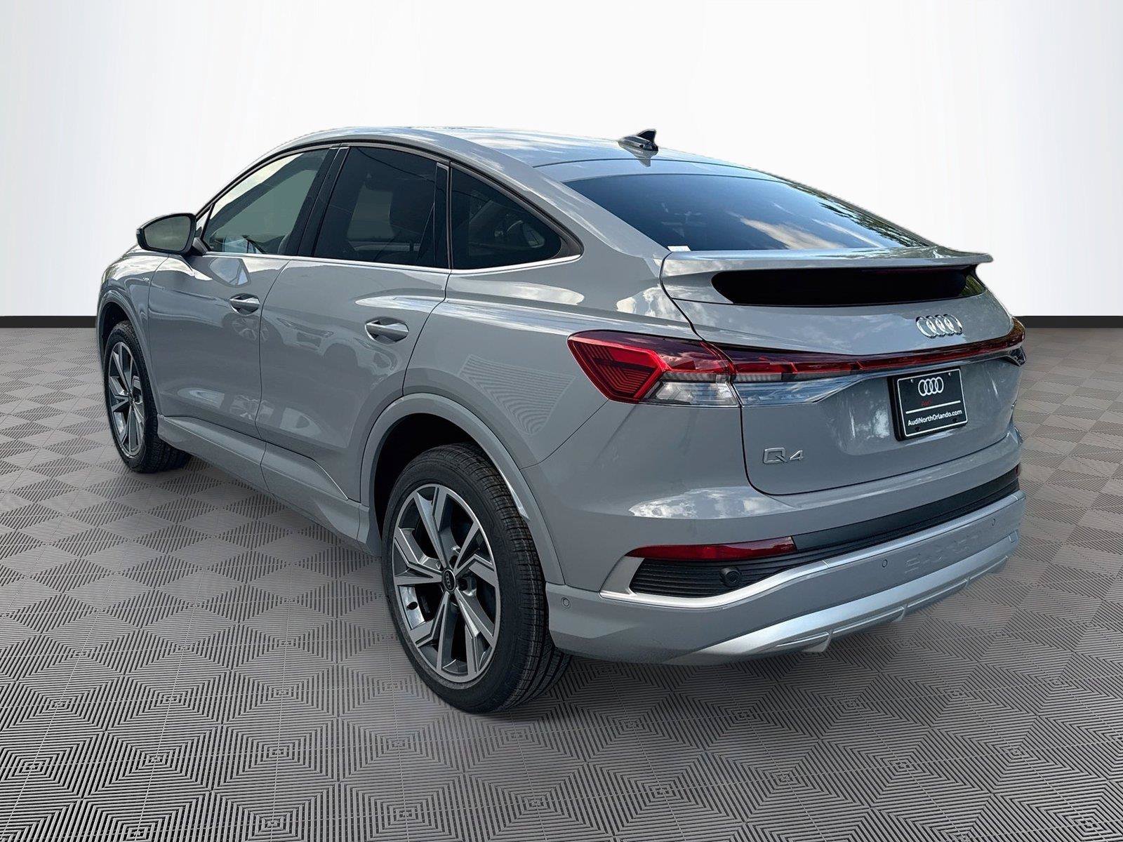 Used 2023 Audi Q4 e-tron Premium Plus AWD/4WD image 5