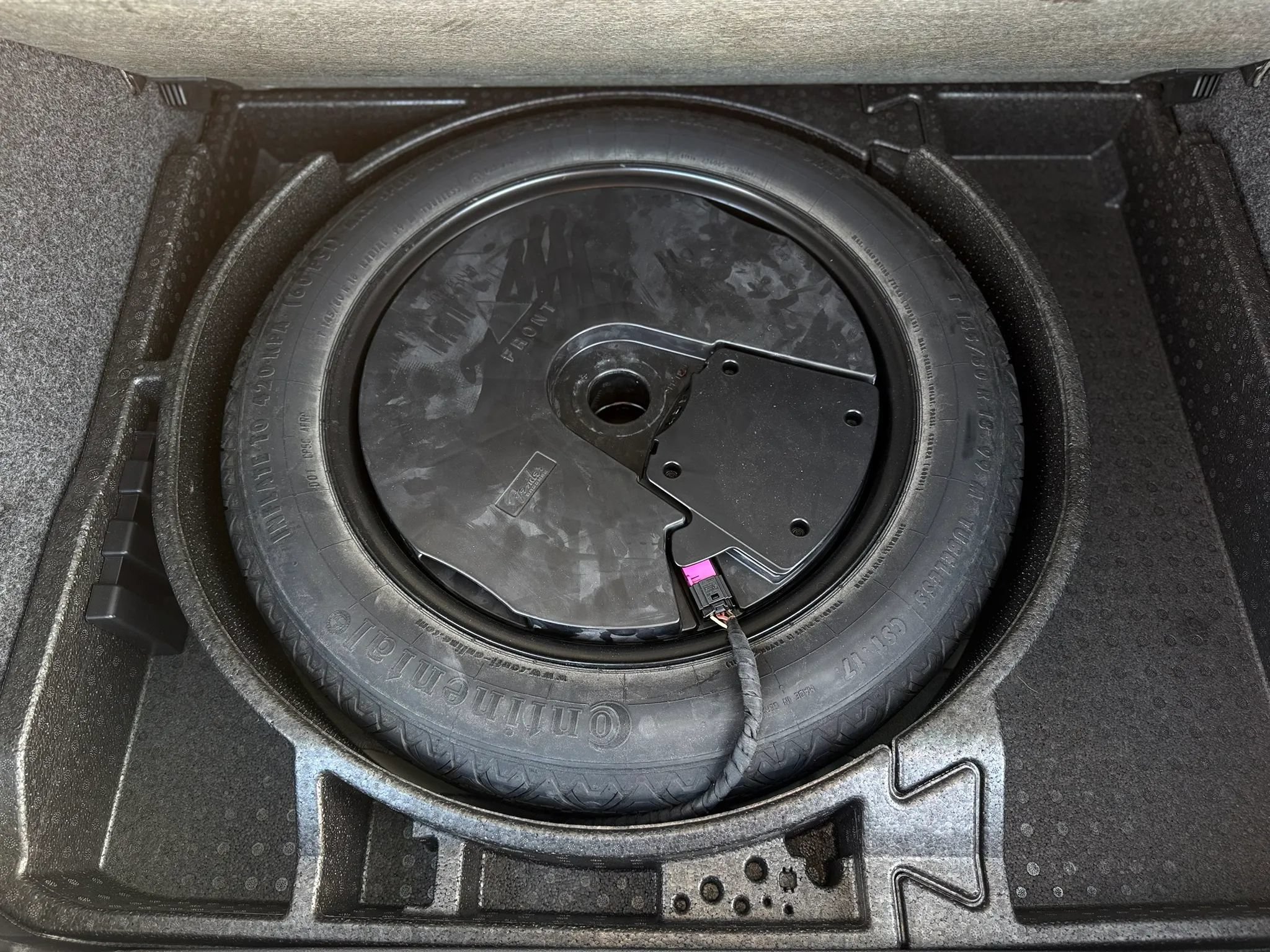 Used 2014 Volkswagen Tiguan SEL FWD image 8