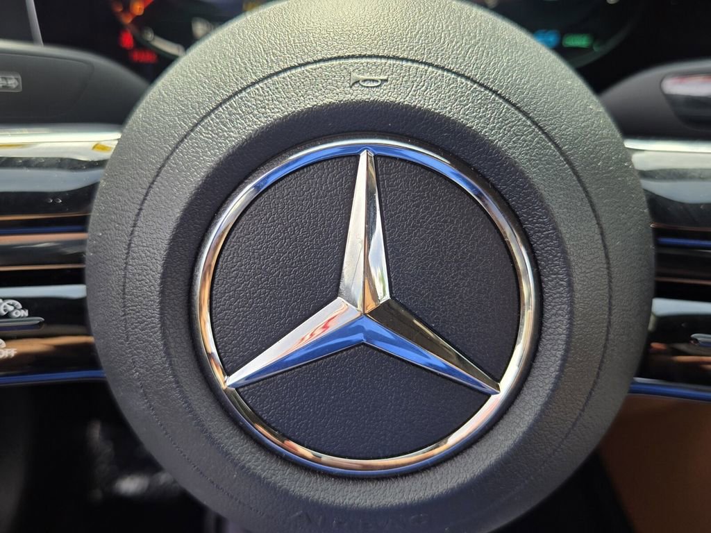 Used 2023 Mercedes-Benz E 450 Cabriolet image 25