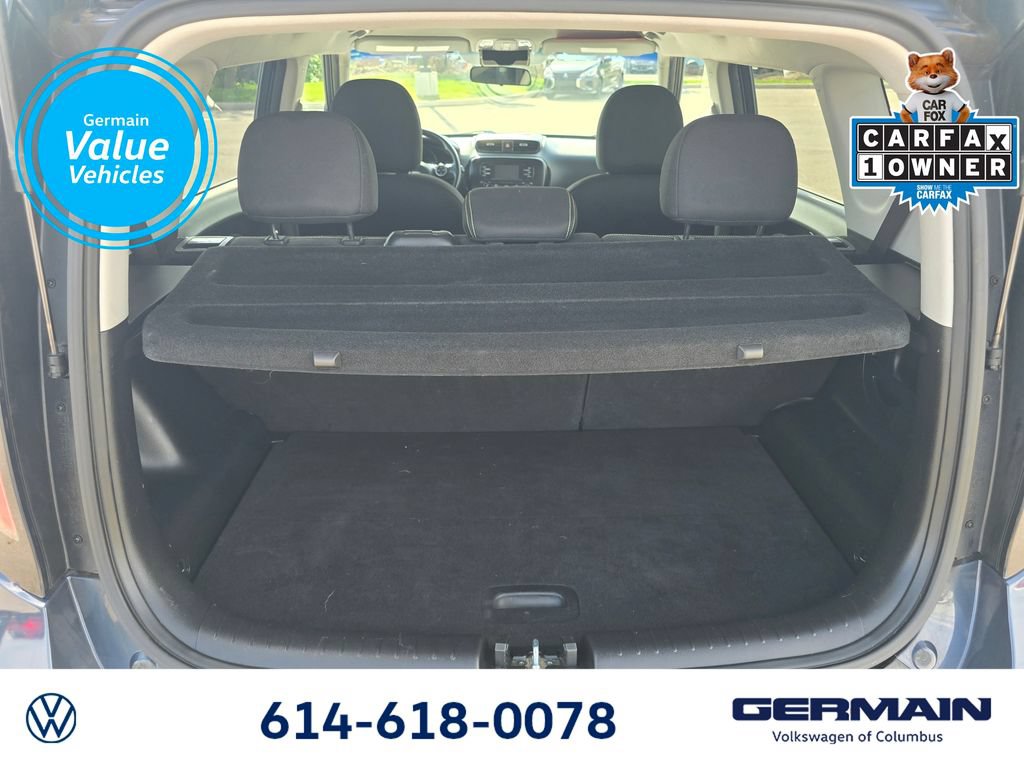 Used 2016 Kia Soul + FWD image 19