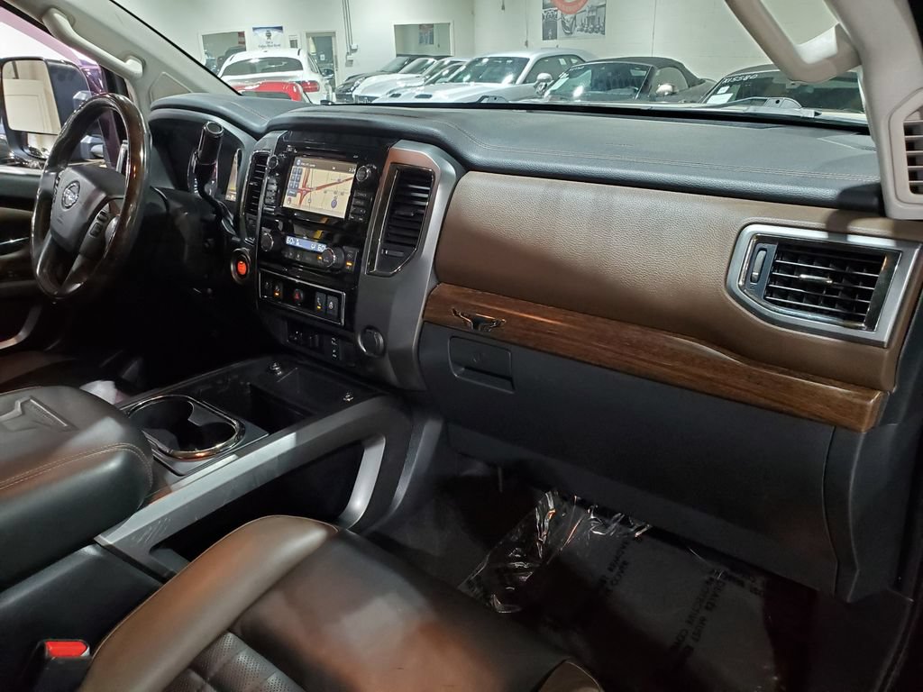 Used 2017 Nissan Titan Platinum Reserve RWD image 14